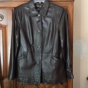 Woman’s Dark Brown Leather Jacket- Medium